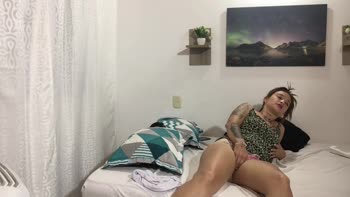 Karoll_boom's Steamy Solo Play: Dildo Teasing & Orgasmic Bliss