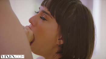 Janice Griffith: Sorority Queen's Steamy Seduction
