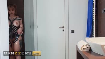 Jordi El Nino Polla - Jordi's Hung Stud Pounds Busty Nadja's Shaved Pussy