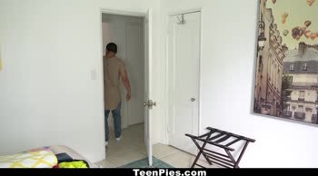 Jade Jantzen's Cheating Girlfriend Gets Creampied in Hardcore