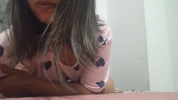 Jovencitaa's Steamy Step Fantasy: Masturbating in All Fours