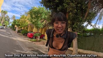 daringkiara - Daring Kiara's Shocking Squirting Flash in Public