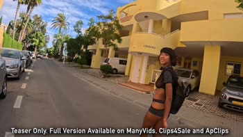 daringkiara - Daring Kiara's Shocking Squirting Flash in Public