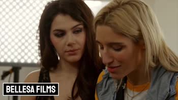 Abella Danger & Valentina Nappi: Thicc, Blonde, & Brunette Lesbians Share Passionate Kisses & Pucker-Pushing Licks