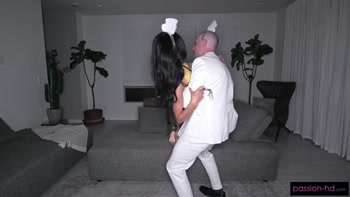 Laynee James Welcums New Beginnings With A Cunt Full Of Cum