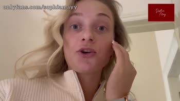 SophiaMayyy's Bedroom Orgasm Showdown