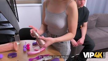 VIP4K. Nikol Raklova helps her Boyfriend make Money