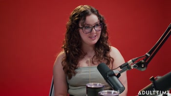 Leana Lovings: Unfiltered & In Focus