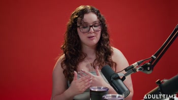 Leana Lovings: Unfiltered & In Focus