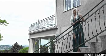 Fantasy Fulfilled: Elf's Egg-Laying Cosplay Delight