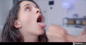 Ohana Petite's Sultry Stepsister Seduction in HD