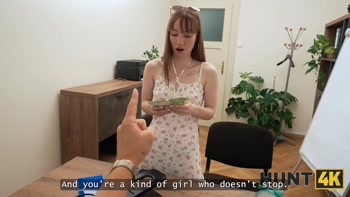 HUNT4K. Sexy GF sucking for money