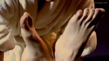 Vika's Blissful First Massage: Hairy Big Tits Brunette