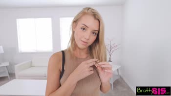 Heels' Stepbrother Seduction: Pussy for Dick