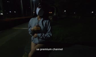 Public Handjob Delight: Aiko Maine Spills Secrets on the Bus