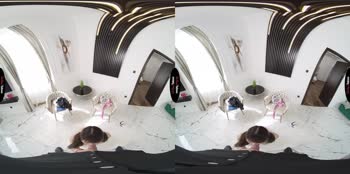 Konnichiwa! Tokyo Temptress in Steamy Virtual Reality