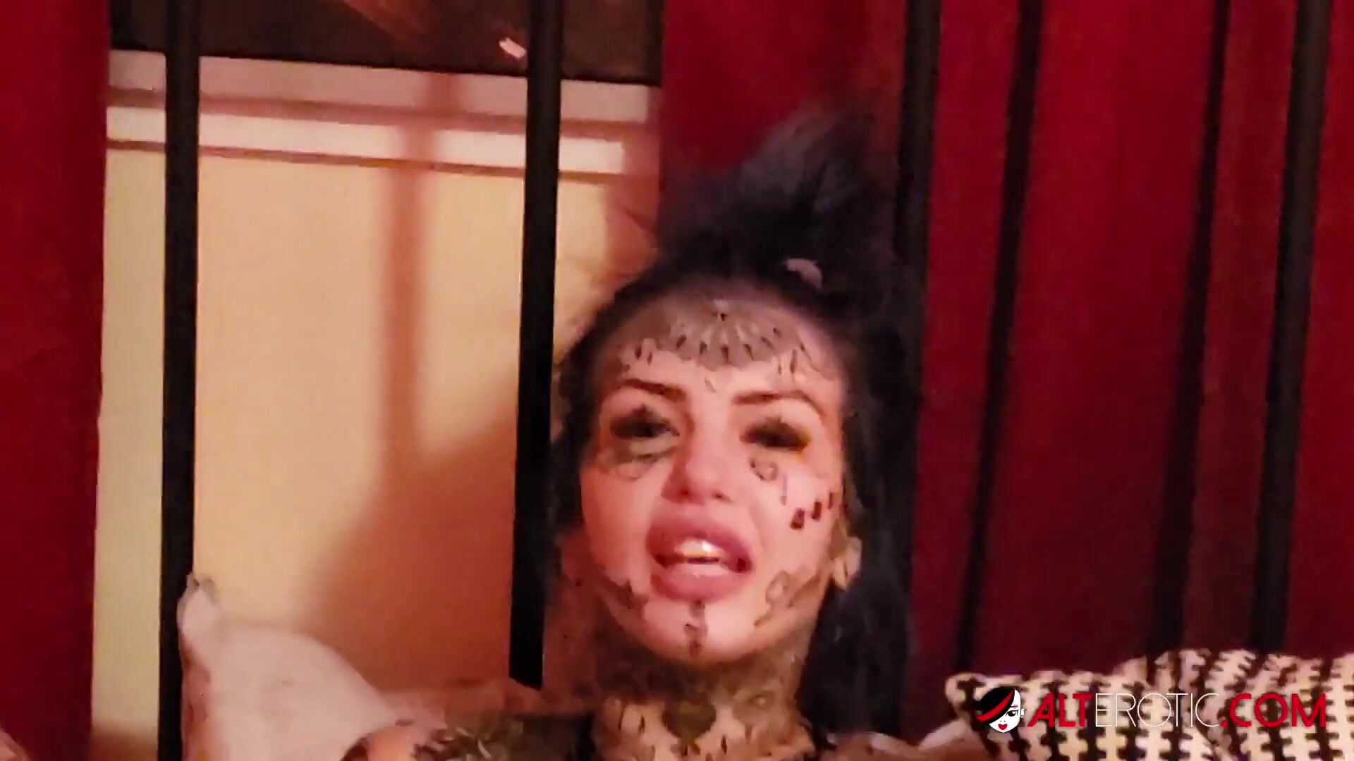 Inked up Beauty Amber Luke Craves a Big Cock