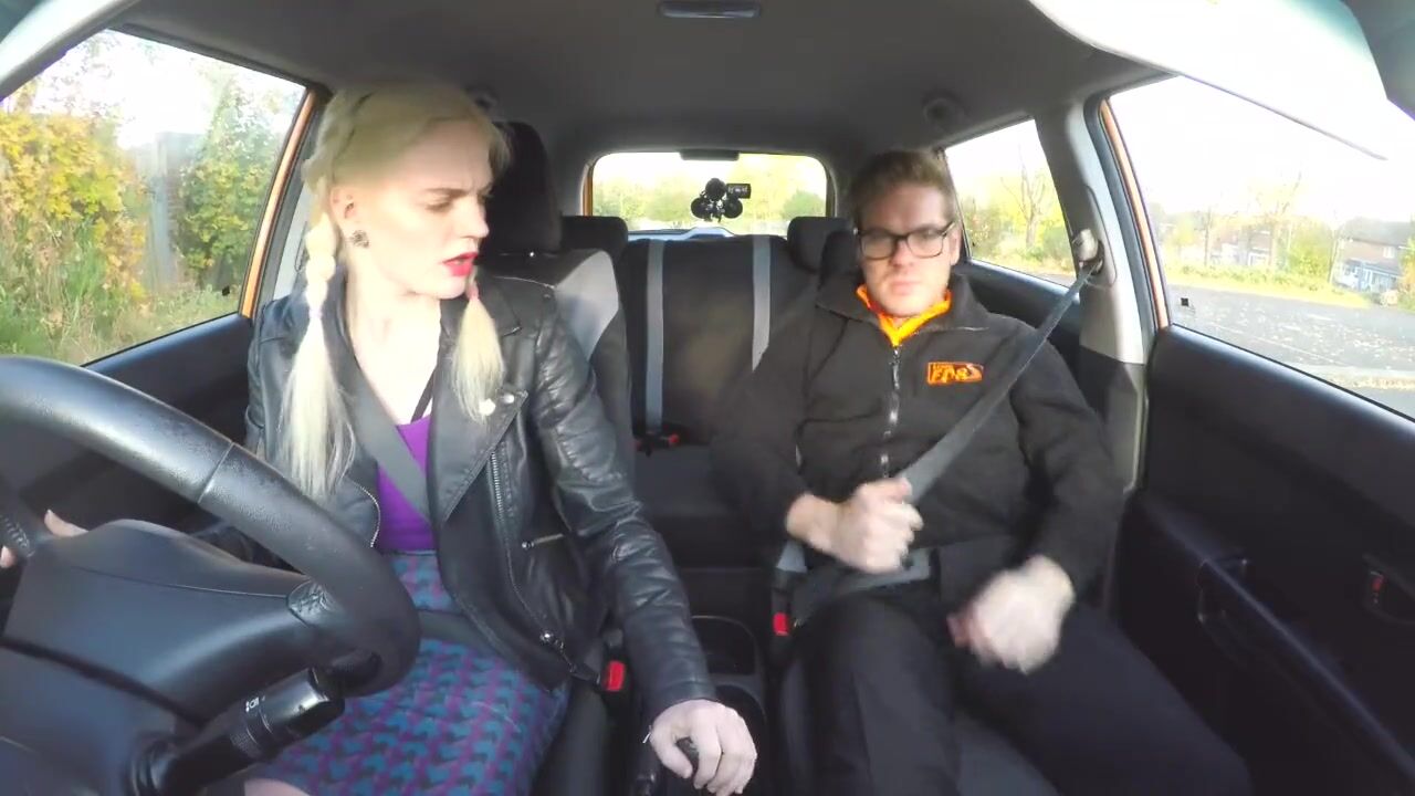 Fake Driving ty goth learner in anal and sex toys lesson finale