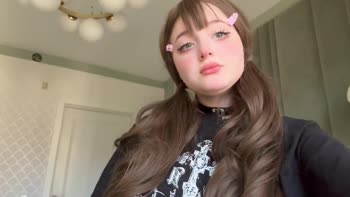 ShyBlanche's Anal Debut: Exclusive POV Facetime Call