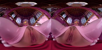 Kay Lovely's Sultry Princess Peach Fantasy in VR