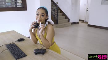 Charles Dera Teaches Sarah Lace A Step-Brotherly Lesson