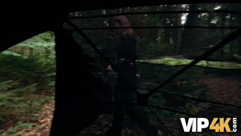 VIP4K. The Hunter pick up a RedHead girl