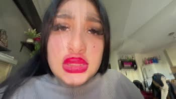 Niquuiok's Dirty Secretary: Swallows Cum for Cash