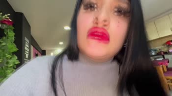 Niquuiok's Dirty Secretary: Swallows Cum for Cash