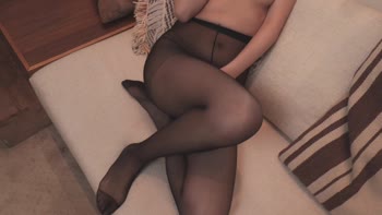Sadmissxx's Petite Delight: Hands-On Fun With Her Cute Asian Body