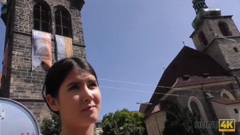 HUNT4K. Cutie gives man her mouth and pussy for a summer vacation