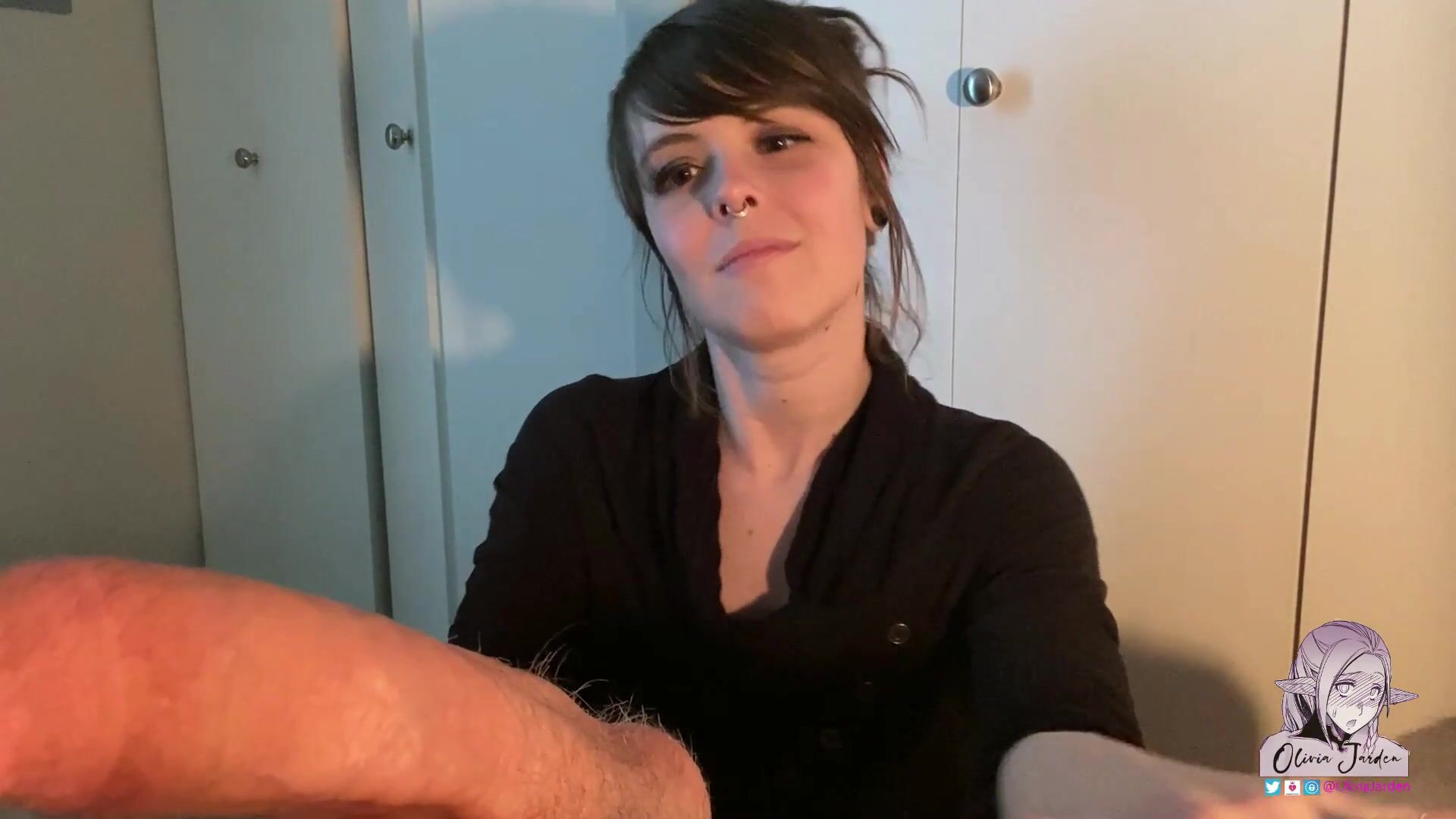 Olivia Seduced a BWC to keep in her Apartment and Throat when she Feels like it - OnlyFans