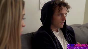 Step Sis "I walked in on him and he had a really nice dick, and he rejected me!" S17:E2