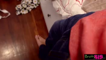 stepsis - Being Extra Nice To Her stepbrother S7:E9