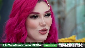 Lily Lou: June All Star Was Always Be A Star