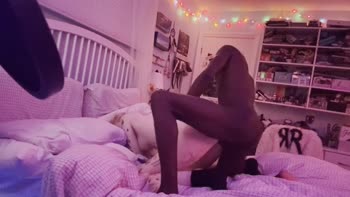 eee aka Jah - Jah's BBC Delight: Thick Snowbunny in Steamy Interracial Doggystyle