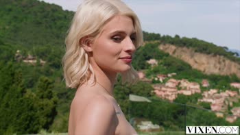 Alberto Blanco - Sarah's Wild Ride: Big Tits, Squirting Orgasms & Deepthroat Delight