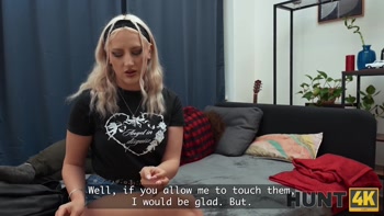 HUNT4K. Is She Doing It for Him or for Her Pleasure?