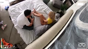 Wet Pussy Shower! Stepbro Witnesses Kenzie Have A Squirting Seizure!