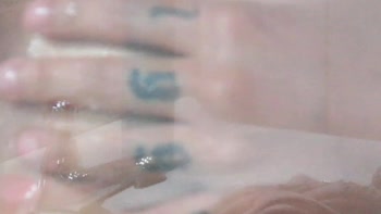 Naty_l19's Sultry Shower Solo
