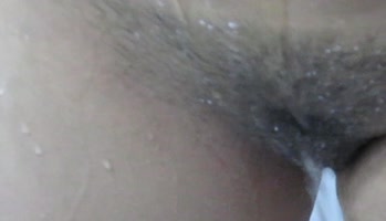 Naty_l19's Sultry Shower Solo