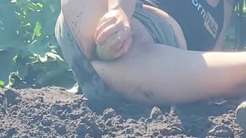 Kovalenko Tatiana - Tatiana's Kinky Garden Adventure: Big Dildos and Zucchini