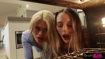 Hot Girls Stuck Nubiles Porn Compilation