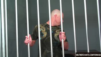 Isis Love's Hot Brunette Prison Break: Blowjob Rendezvous