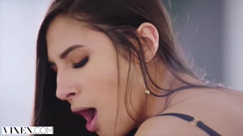 VIXEN Gianna Dior Has A Very Kinky Relationship