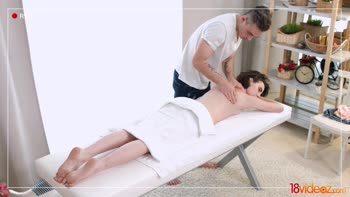 Darcy Dark's Massage Table Seduction: Teeny Fucking & Cumshot