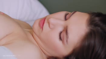 Ellie Luna's Sultry Self-Love: Russian Cutie Masturbates to Phone Porn
