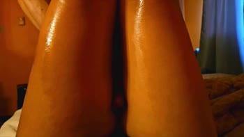 Legjob Teases Me With Her Thighs Until I Can't Hold Back