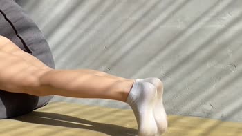 Giantess Goddess HollyHarlot's Sizzling Yoga Session