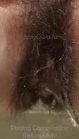 yessyDwaifu - Nico Robin's Hairy Cosplay Pee Show