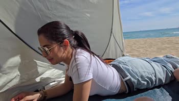 STEPSISTER HAS PUBLIC SEX ON THE BEACH!